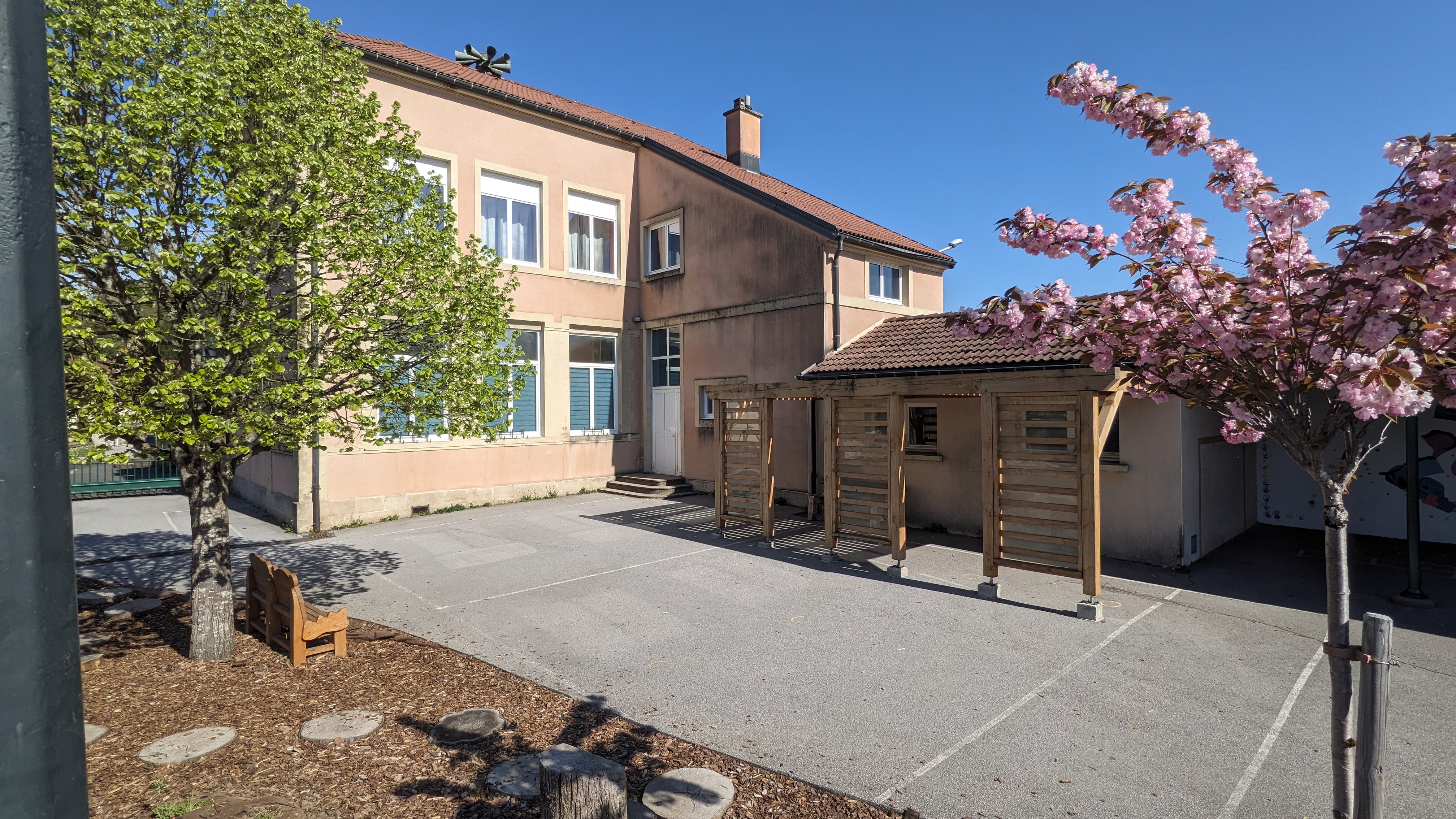 École des garçons École des garçons