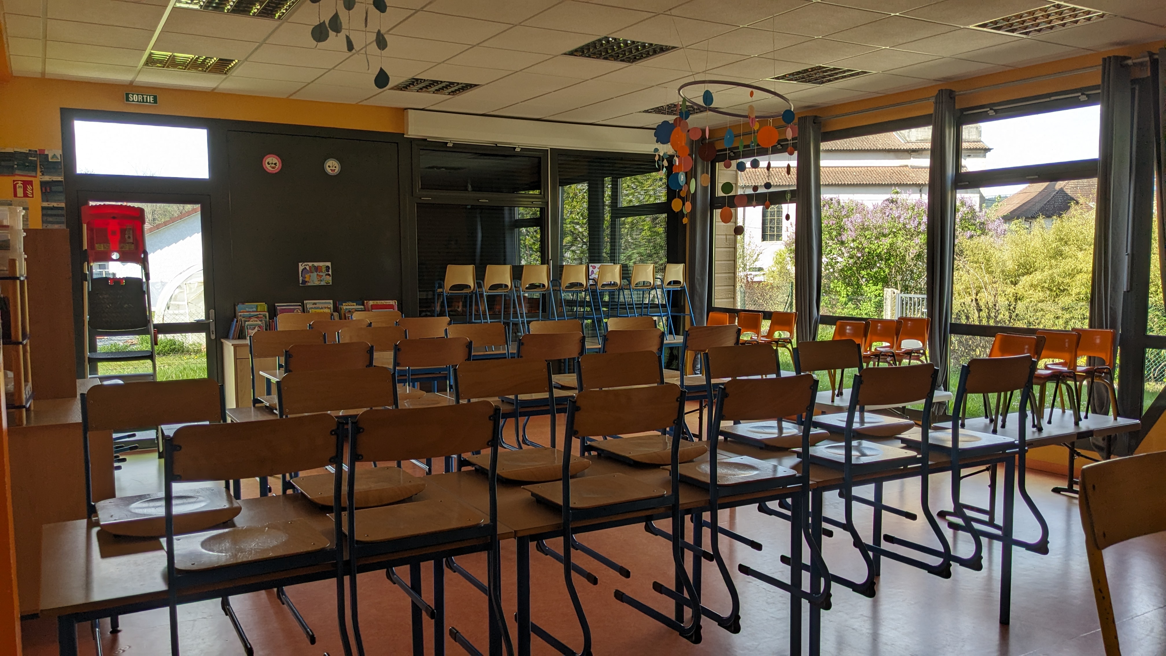 Maternelle - cantine Maternelle - cantine
